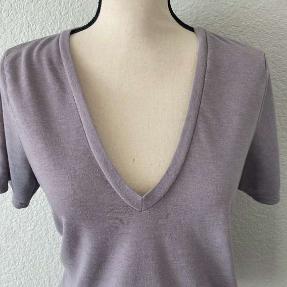 Revolve Project Social T: Utah tee in earl grey color - Picture 6 of 11